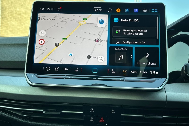 2025 (25) VOLKSWAGEN GOLF 1.5 TSI Match 5dr 5229401