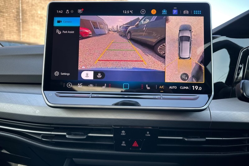 2025 (25) VOLKSWAGEN GOLF 1.5 TSI Match 5dr 5229403