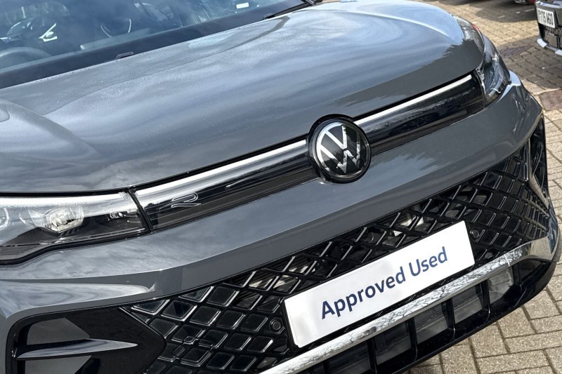 2025 (25) VOLKSWAGEN TIGUAN 1.5 eTSI 150 R-Line 5dr DSG 5207232