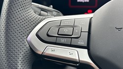 2025 (25) VOLKSWAGEN TIGUAN 1.5 eTSI 150 R-Line 5dr DSG 5207214