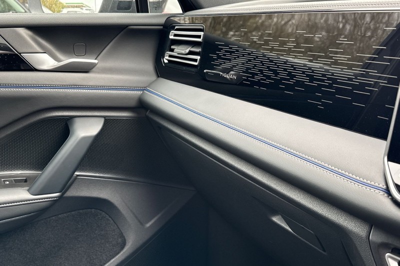 2025 (25) VOLKSWAGEN TIGUAN 1.5 eTSI 150 R-Line 5dr DSG 5207225