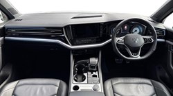 2023 (23) VOLKSWAGEN TOUAREG 3.0 V6 TDI 4Motion R-Line 5dr Tip Auto 5218973