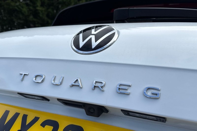 2023 (23) VOLKSWAGEN TOUAREG 3.0 V6 TDI 4Motion R-Line 5dr Tip Auto 5219005