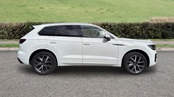 2023 (23) VOLKSWAGEN TOUAREG 3.0 V6 TDI 4Motion R-Line 5dr Tip Auto 5218969