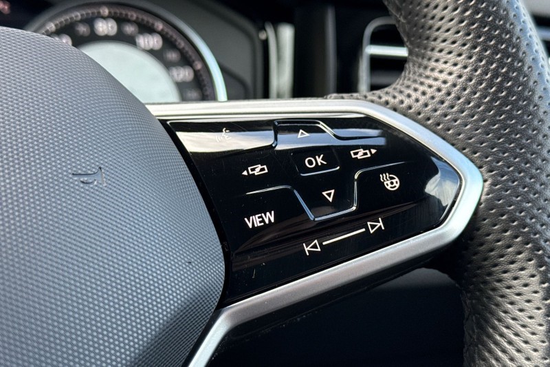 2023 (23) VOLKSWAGEN TOUAREG 3.0 V6 TDI 4Motion R-Line 5dr Tip Auto 5218983