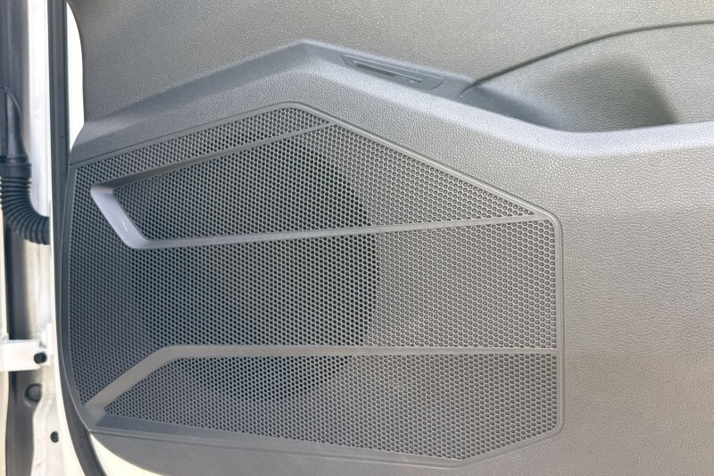 2023 (23) VOLKSWAGEN TOUAREG 3.0 V6 TDI 4Motion R-Line 5dr Tip Auto 5218976