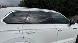 2023 (23) VOLKSWAGEN TOUAREG 3.0 V6 TDI 4Motion R-Line 5dr Tip Auto 5218998