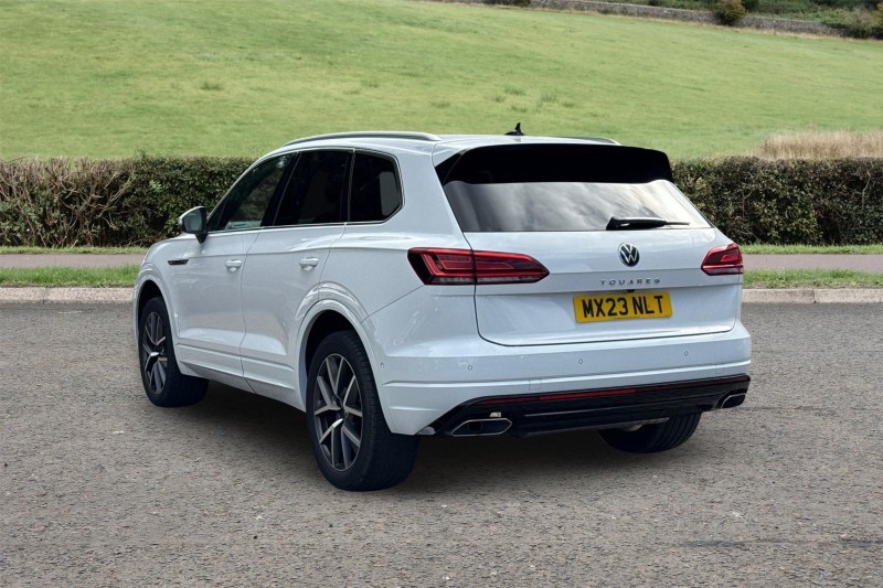 2023 (23) VOLKSWAGEN TOUAREG 3.0 V6 TDI 4Motion R-Line 5dr Tip Auto 5218966