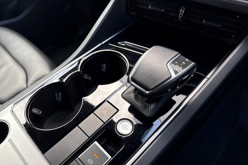 2023 (23) VOLKSWAGEN TOUAREG 3.0 V6 TDI 4Motion R-Line 5dr Tip Auto 5218993