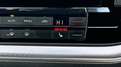 2023 (23) VOLKSWAGEN TOUAREG 3.0 V6 TDI 4Motion R-Line 5dr Tip Auto 5218991