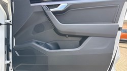 2023 (23) VOLKSWAGEN TOUAREG 3.0 V6 TDI 4Motion R-Line 5dr Tip Auto 5218975