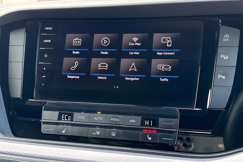 2023 (23) VOLKSWAGEN TOUAREG 3.0 V6 TDI 4Motion R-Line 5dr Tip Auto 5218985