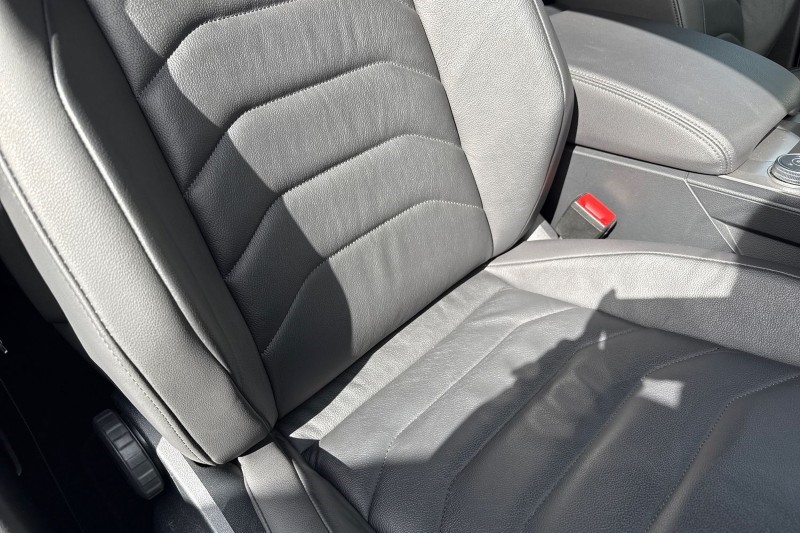 2023 (23) VOLKSWAGEN TOUAREG 3.0 V6 TDI 4Motion R-Line 5dr Tip Auto 5218979