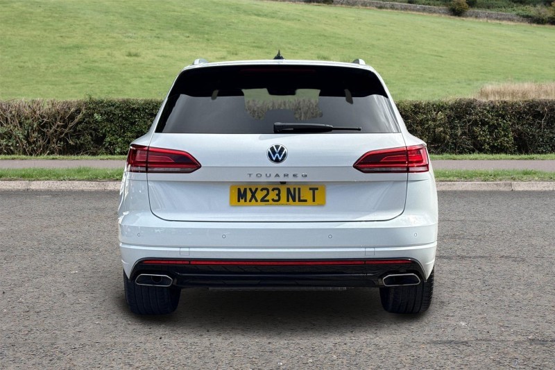 2023 (23) VOLKSWAGEN TOUAREG 3.0 V6 TDI 4Motion R-Line 5dr Tip Auto 5218970