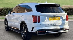 2022 (71) KIA SORENTO 1.6 T-GDi HEV 4 5dr Auto 5256576