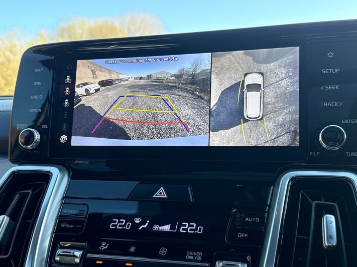 2022 (71) KIA SORENTO 1.6 T-GDi HEV 4 5dr Auto 5256599