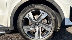 2022 (71) KIA SORENTO 1.6 T-GDi HEV 4 5dr Auto 5256582