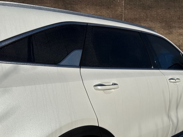 2022 (71) KIA SORENTO 1.6 T-GDi HEV 4 5dr Auto 5256611