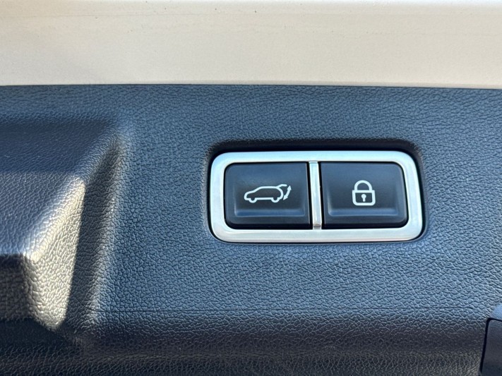 2022 (71) KIA SORENTO 1.6 T-GDi HEV 4 5dr Auto 5256610