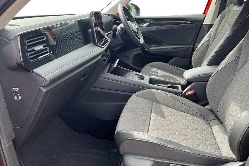 2025 (74) VOLKSWAGEN TIGUAN 1.5 eTSI 150 Match 5dr DSG 5221864