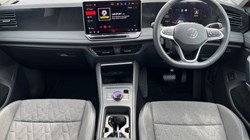 2025 (74) VOLKSWAGEN TIGUAN 1.5 eTSI 150 Match 5dr DSG 5221870