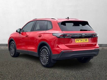 2025 (74) VOLKSWAGEN TIGUAN 1.5 eTSI 150 Match 5dr DSG