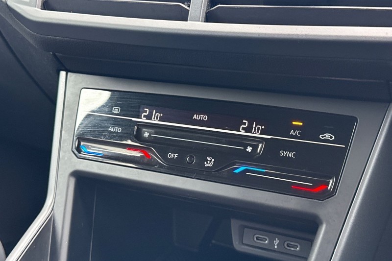 2024 (24) VOLKSWAGEN POLO 1.0 TSI R-Line 5dr 5271535