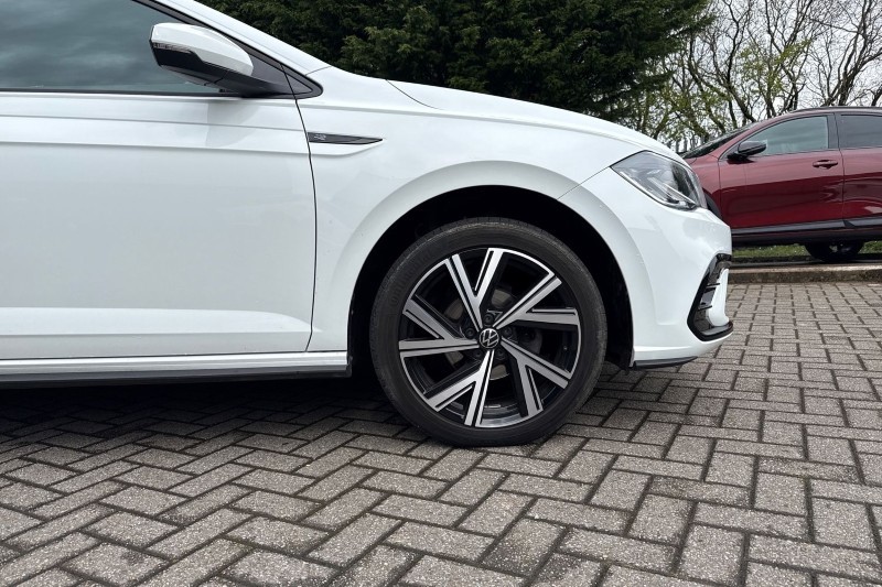 2024 (24) VOLKSWAGEN POLO 1.0 TSI R-Line 5dr 5271518