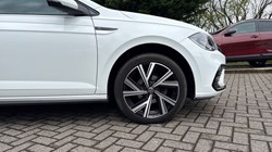 2024 (24) VOLKSWAGEN POLO 1.0 TSI R-Line 5dr 5271518