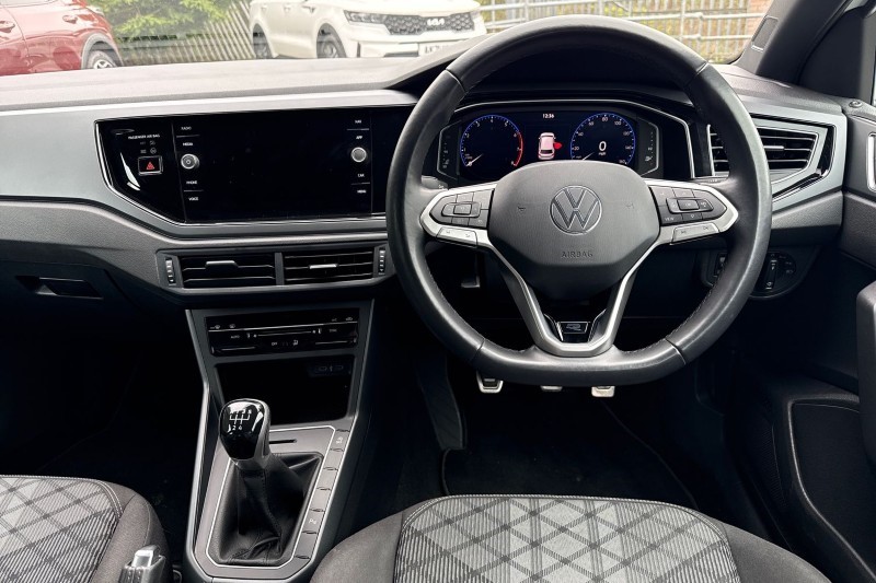 2024 (24) VOLKSWAGEN POLO 1.0 TSI R-Line 5dr 5271531