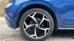 2021 (21) VOLKSWAGEN POLO 1.0 TSI 95 R-Line 5dr 5237995