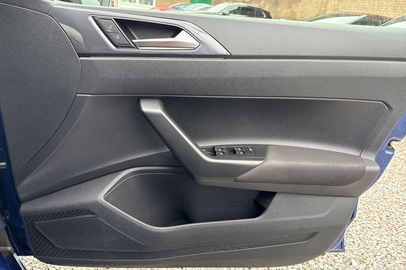 2021 (21) VOLKSWAGEN POLO 1.0 TSI 95 R-Line 5dr 5237998