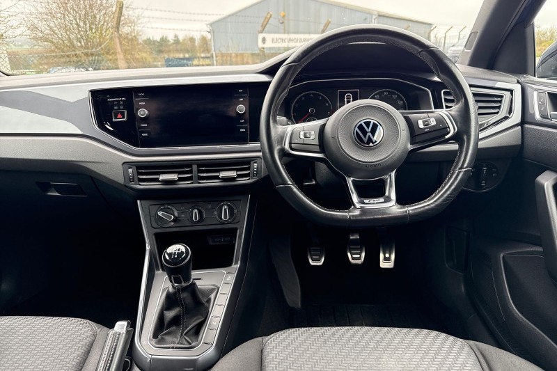 2021 (21) VOLKSWAGEN POLO 1.0 TSI 95 R-Line 5dr 5238008