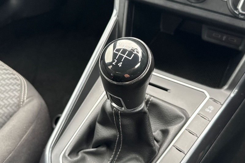 2021 (21) VOLKSWAGEN POLO 1.0 TSI 95 R-Line 5dr 5238013