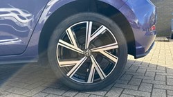 2023 (23) VOLKSWAGEN POLO 1.0 TSI R-Line 5dr 5218811
