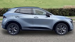 2023 (73) KIA SPORTAGE 1.6T GDi HEV GT-Line S 5dr Auto 5220185