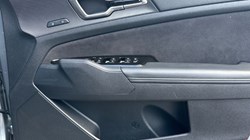 2023 (73) KIA SPORTAGE 1.6T GDi HEV GT-Line S 5dr Auto 5220192