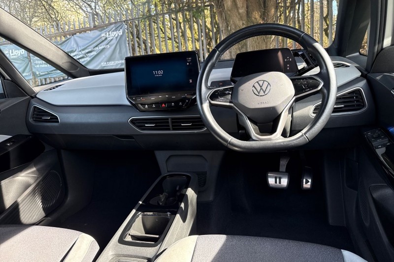 2020 (70) VOLKSWAGEN ID.3 150kW Business Pro Performance 58kWh 5dr Auto 5259613
