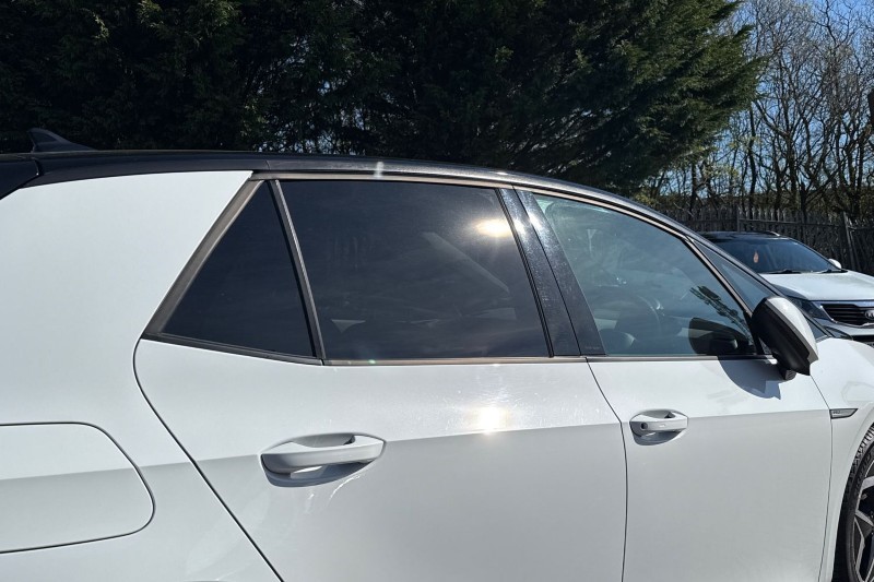 2020 (70) VOLKSWAGEN ID.3 150kW Business Pro Performance 58kWh 5dr Auto 5259623