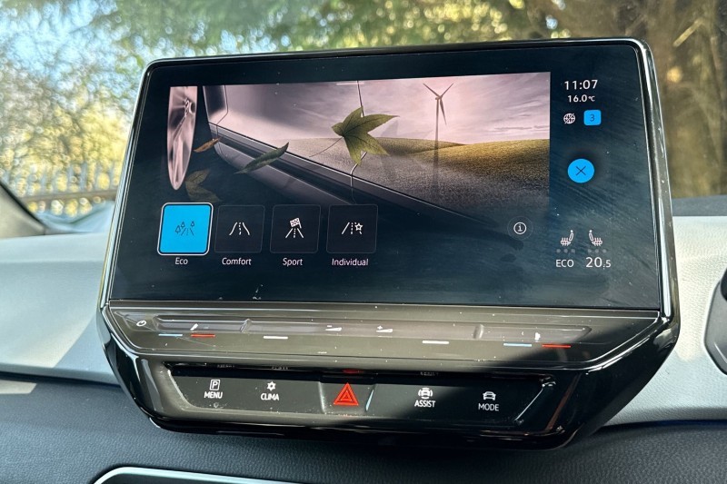 2020 (70) VOLKSWAGEN ID.3 150kW Business Pro Performance 58kWh 5dr Auto 5259619