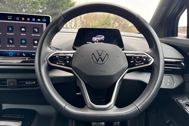 2024 (24) VOLKSWAGEN ID.4 210kW Match Pro 77kWh 5dr Auto 5208368