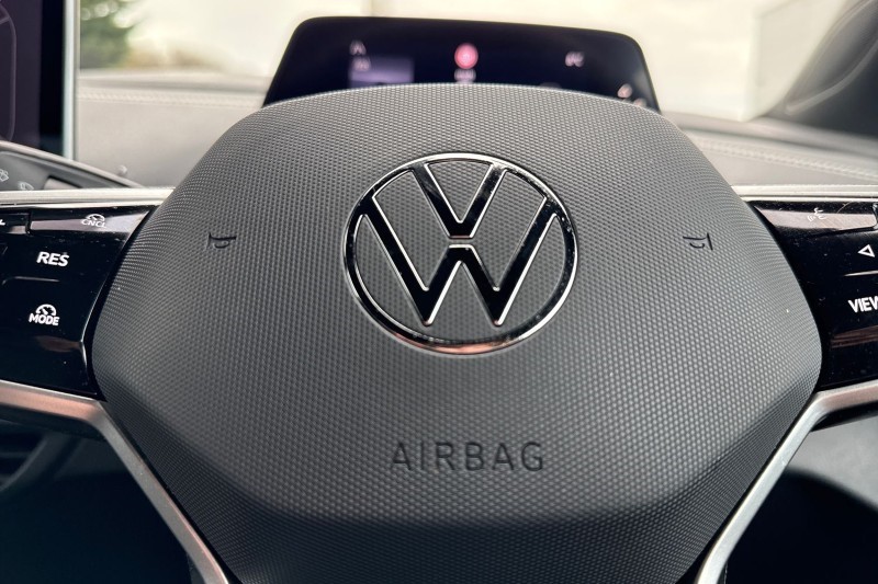 2024 (24) VOLKSWAGEN ID.4 210kW Match Pro 77kWh 5dr Auto 5208371