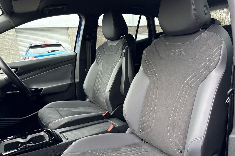 2024 (24) VOLKSWAGEN ID.4 210kW Match Pro 77kWh 5dr Auto 5208381