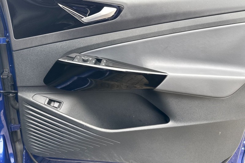 2024 (24) VOLKSWAGEN ID.4 210kW Match Pro 77kWh 5dr Auto 5208362