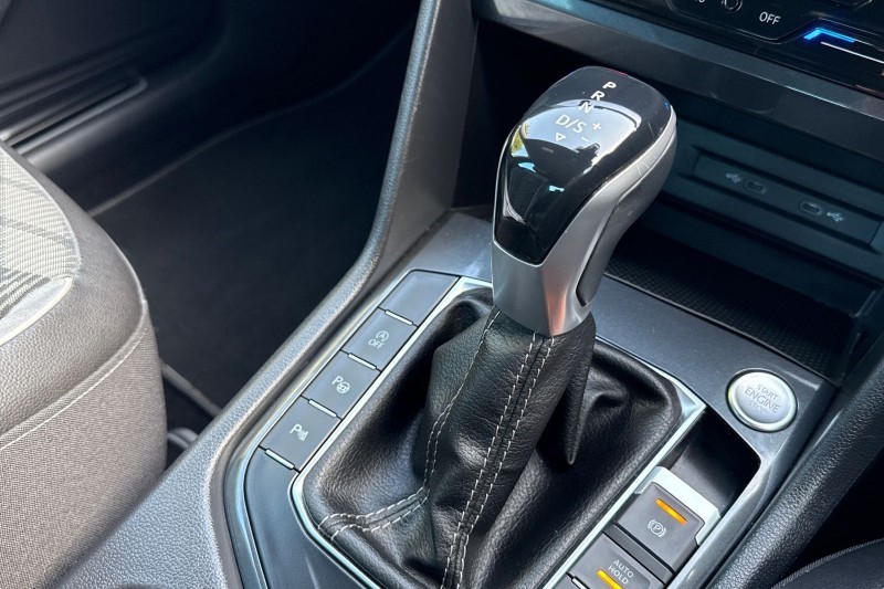 2023 (23) VOLKSWAGEN TIGUAN 1.5 TSI 150 R-Line 5dr DSG 5229978