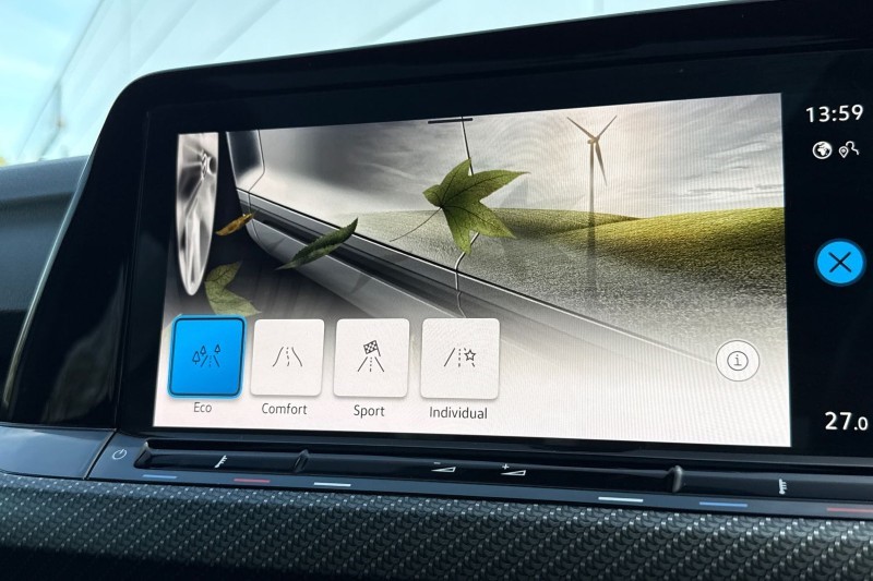 2023 (72) VOLKSWAGEN GOLF 2.0 TDI 150 R-Line 5dr 5260902