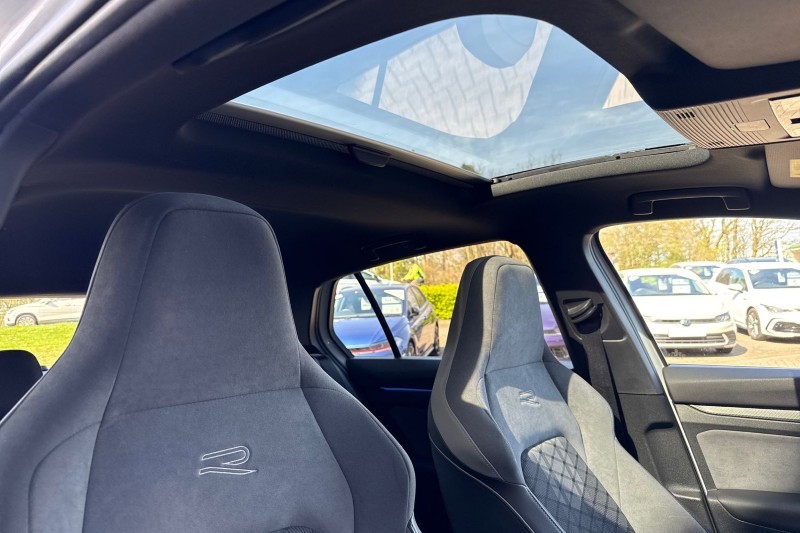 2023 (72) VOLKSWAGEN GOLF 2.0 TDI 150 R-Line 5dr 5260886