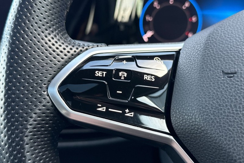 2023 (72) VOLKSWAGEN GOLF 2.0 TDI 150 R-Line 5dr 5260895