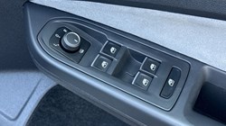 2023 (72) VOLKSWAGEN GOLF 2.0 TDI 150 R-Line 5dr 5260890