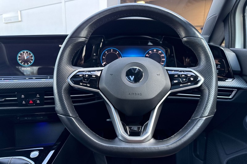 2023 (72) VOLKSWAGEN GOLF 2.0 TDI 150 R-Line 5dr 5260894